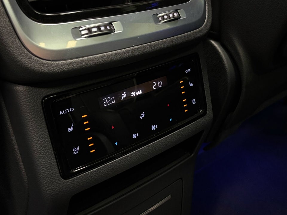 Hongqi E-HS9 120 Exclusive+ 5d