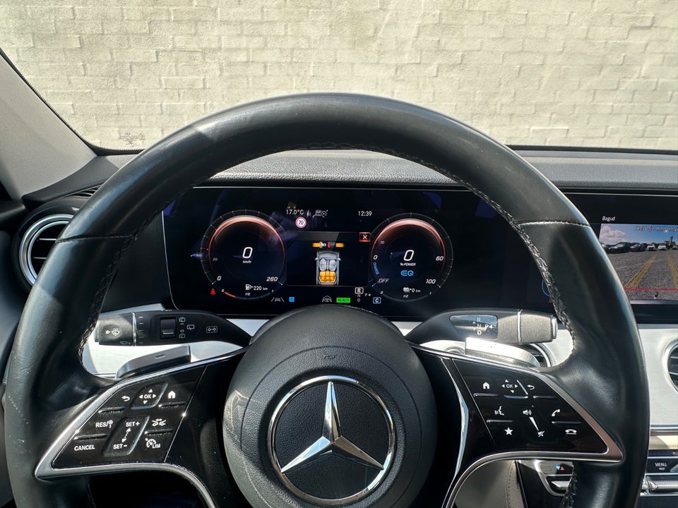 Mercedes E300 de 2,0 Avantgarde stc. aut. 5d