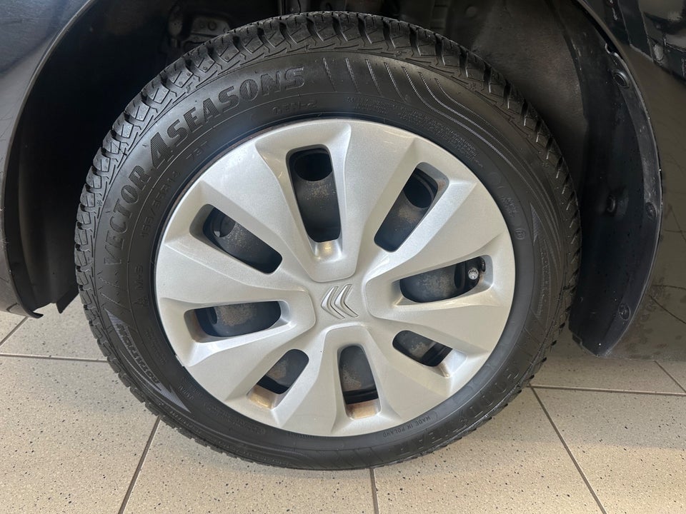 Citroën C1 1,0 VTi Feel 5d
