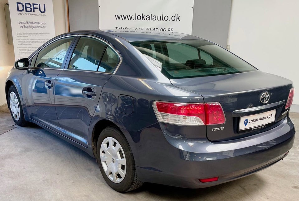 Toyota Avensis 1,8 VVT-i T2 4d