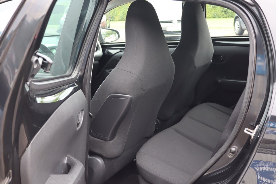 Peugeot 108 1,0 e-VTi 69 Allure 5d