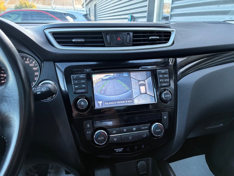 Nissan Qashqai 1,2 Dig-T 115 N-Connecta 5d