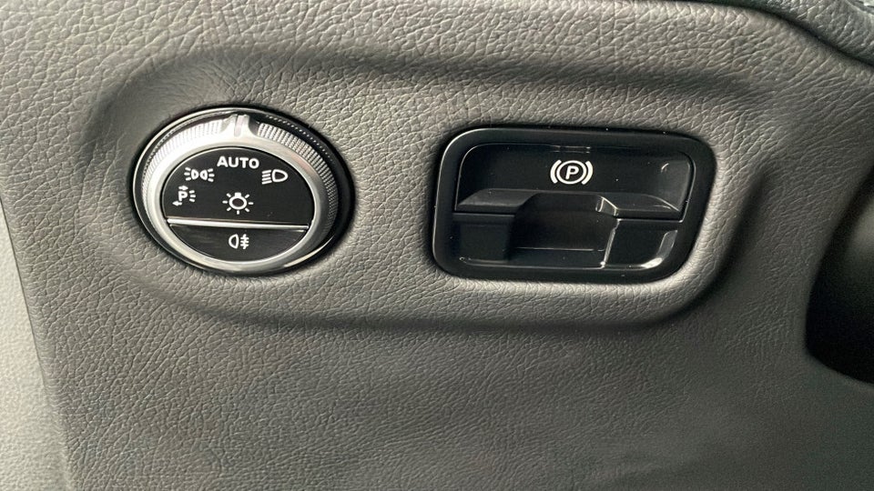 Mercedes EQE350+ SUV 5d