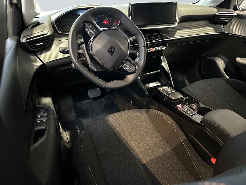 Peugeot e-208 50 Style 5d