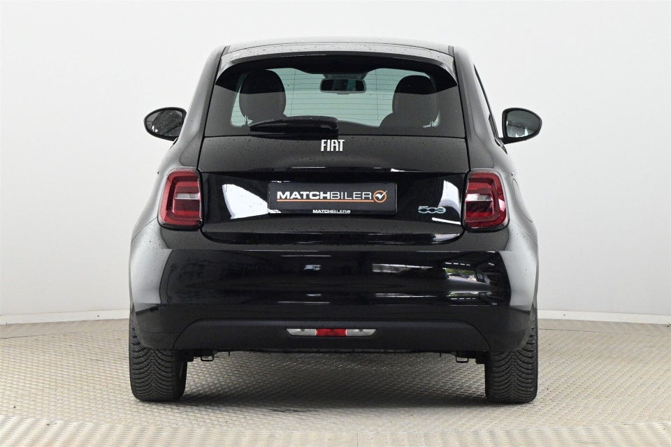 Fiat 500e 42 Icon 3d