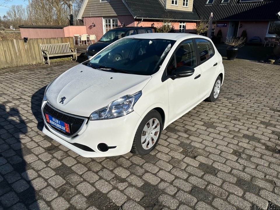 Peugeot 208 1,0 VTi Access 5d