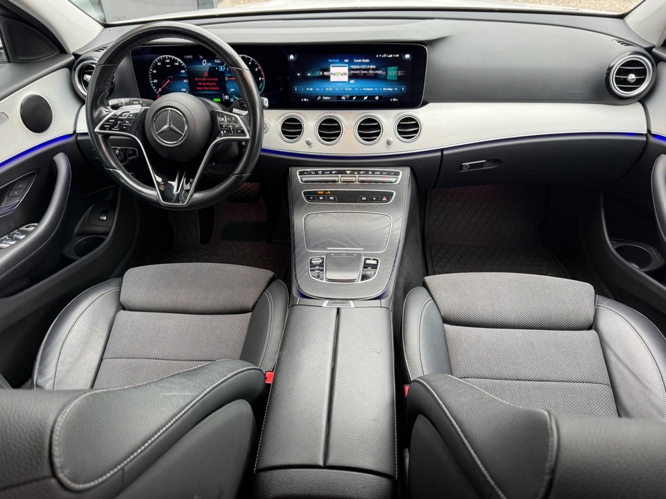 Mercedes E300 de 2,0 Avantgarde stc. aut. 4Matic 5d