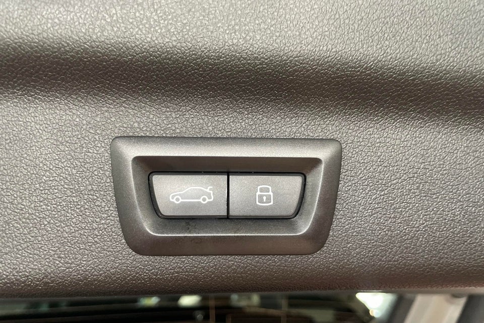 BMW iX1 eDrive20 M-Sport 5d