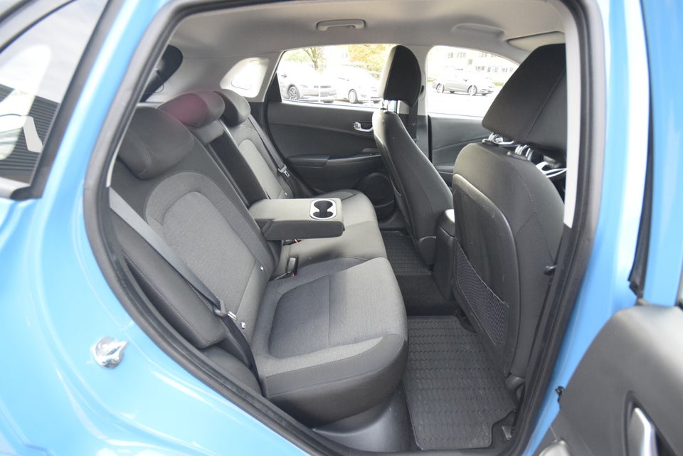 Hyundai Kona 39 EV Select 5d