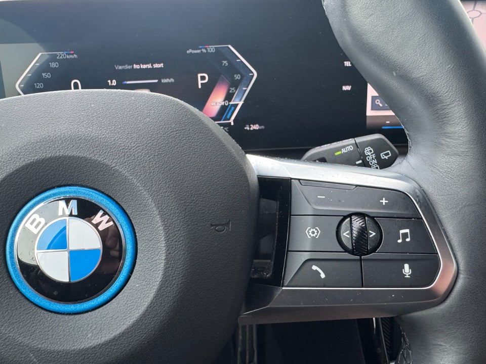 BMW iX1 xDrive30 M-Sport Premium 5d