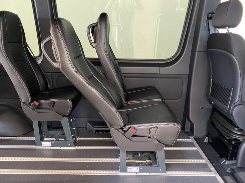 Mercedes Sprinter 317 2,0 CDi A2 Tourer PRO aut. RWD