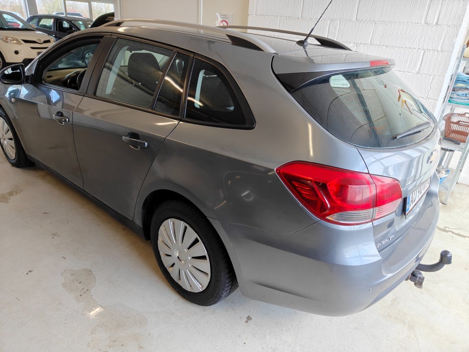 Chevrolet Cruze 1,8 LTZ stc. 5d