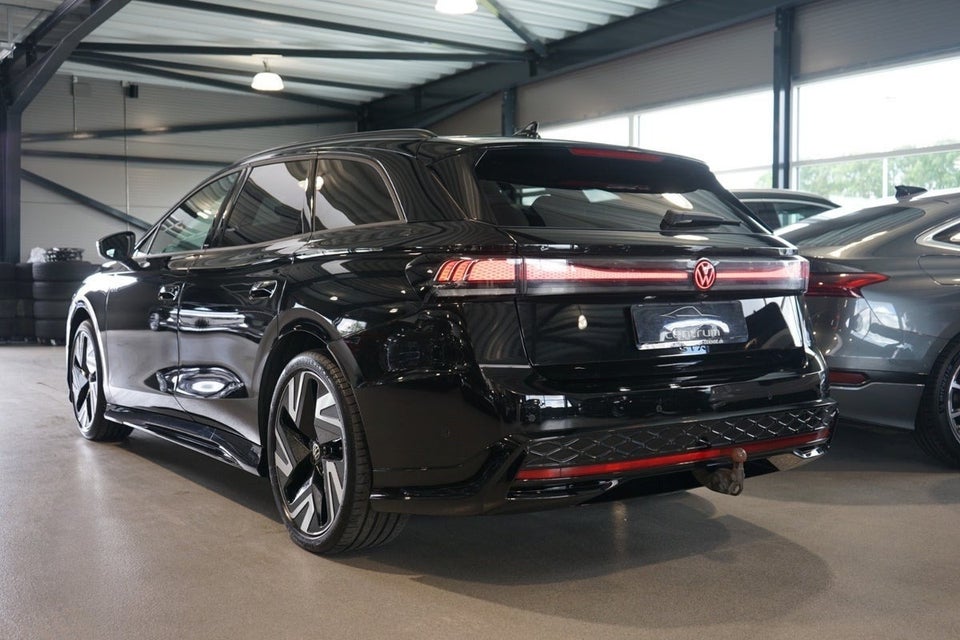 VW ID.7 86 GTX Tourer 4Motion 5d