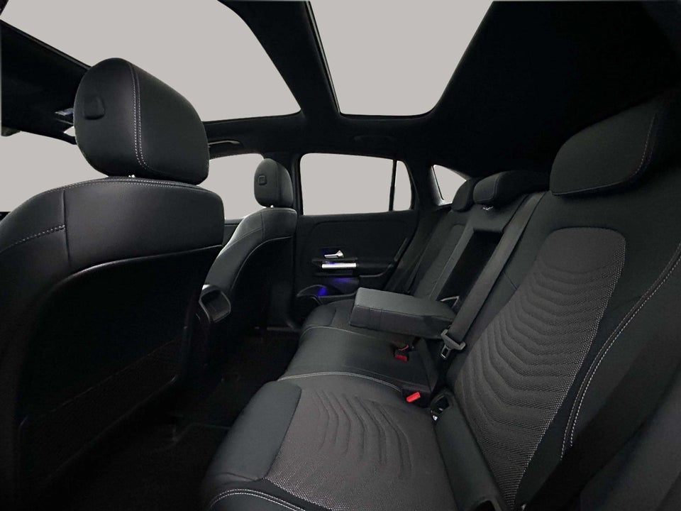 Mercedes EQA250+ Progressive Advance 5d