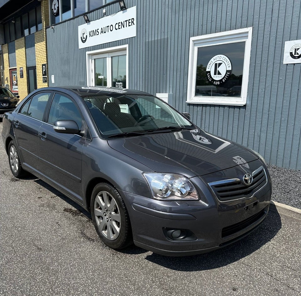 Toyota Avensis 1,8 VVT-i Sol 4d