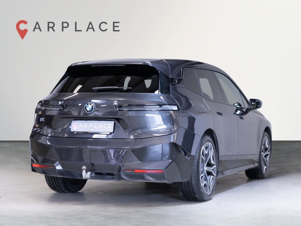 BMW iX xDrive40 Sport 5d