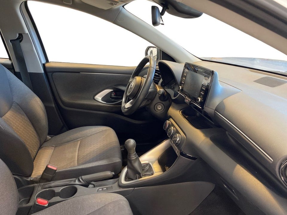 Toyota Yaris 1,0 Essential Comfort 5d