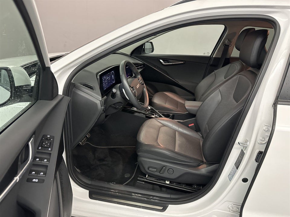 Kia Niro 64 EV Prestige 5d