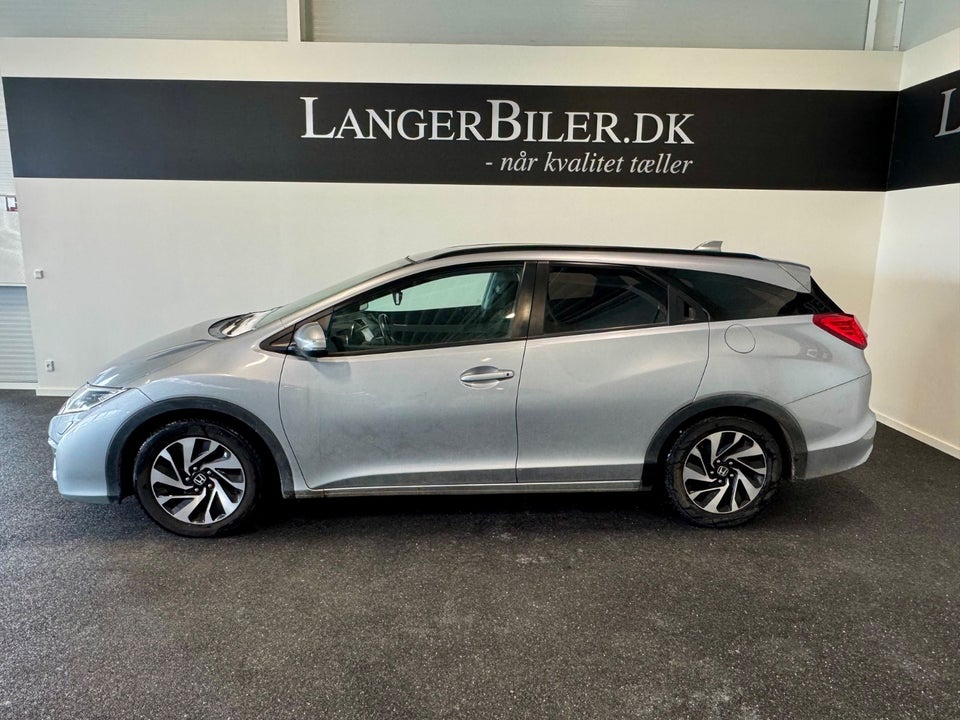 Honda Civic 1,6 i-DTEC Comfort Tourer 5d