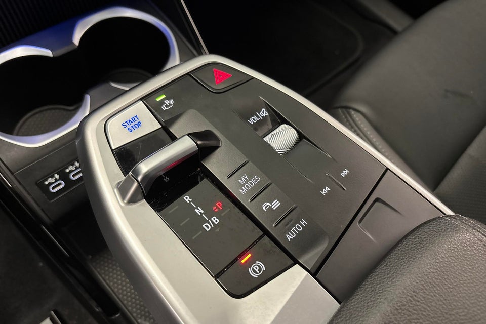 BMW iX1 xDrive30 X-Line 5d
