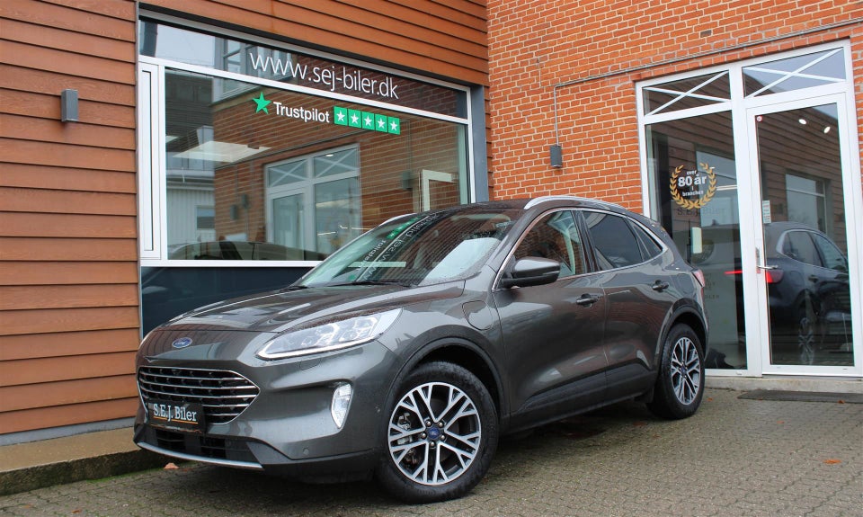 Ford Kuga 2,5 PHEV Titanium X CVT 5d