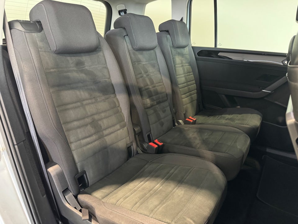 VW Touran 1,5 TSi 150 Highline DSG 7prs 5d