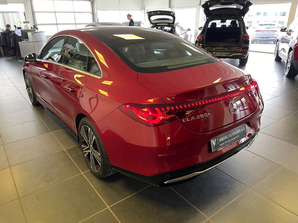 Mercedes CLA250+ electric Progressive Advance Plus 4d