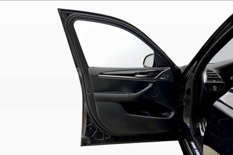 BMW iX3 Charged M-Sport 5d