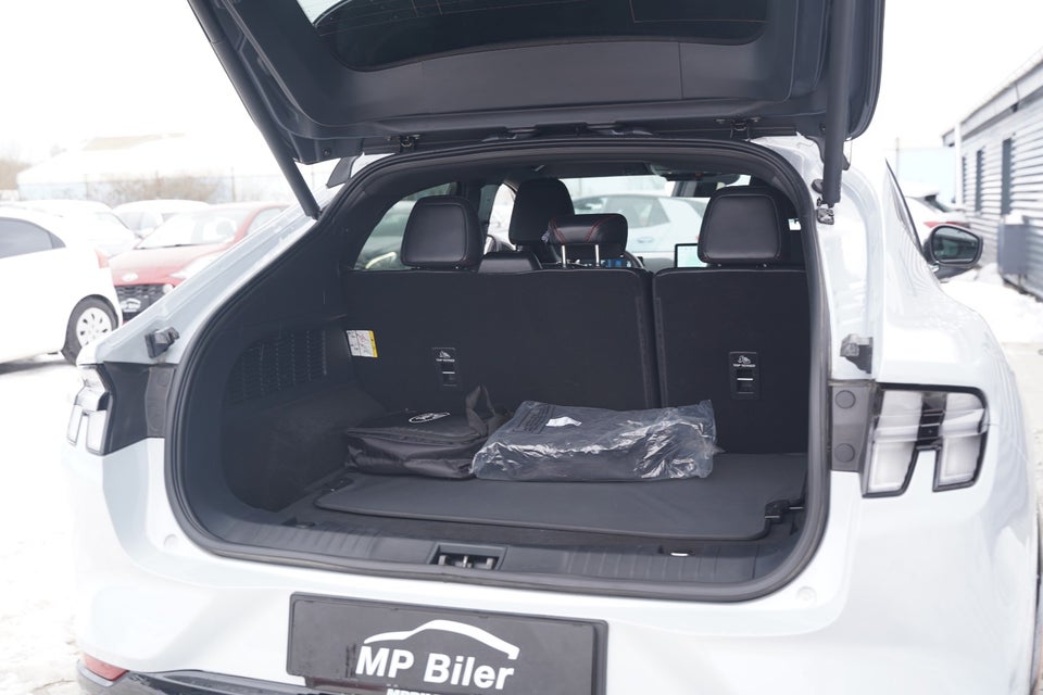 Ford Mustang Mach-E 88 Premium Extended Range 5d