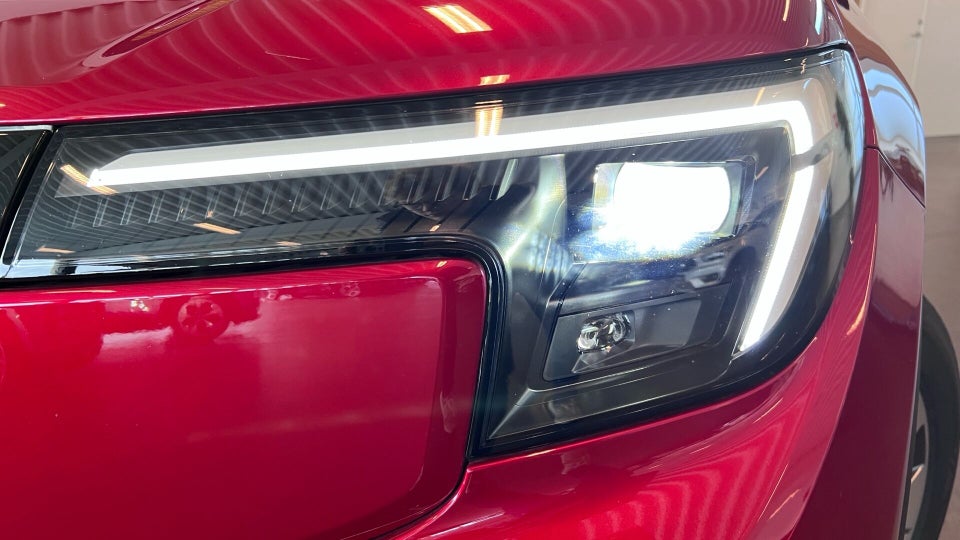 Ford Explorer 77 Premium Extended Range 5d