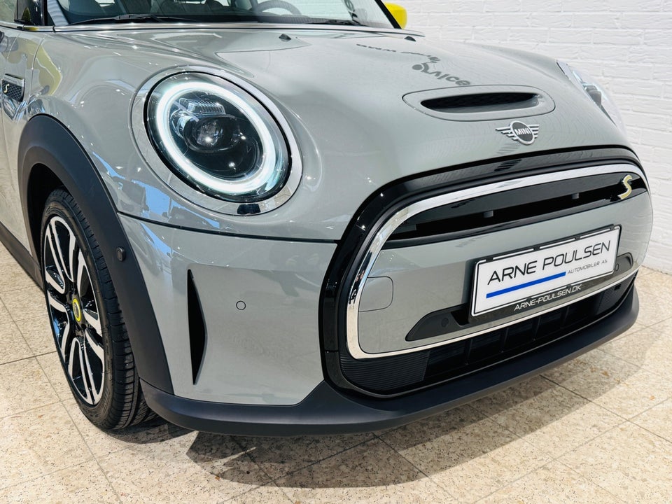 MINI Cooper SE Edition Premium Plus 3d