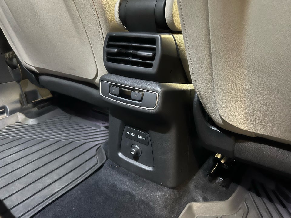 Audi Q4 e-tron 40  5d