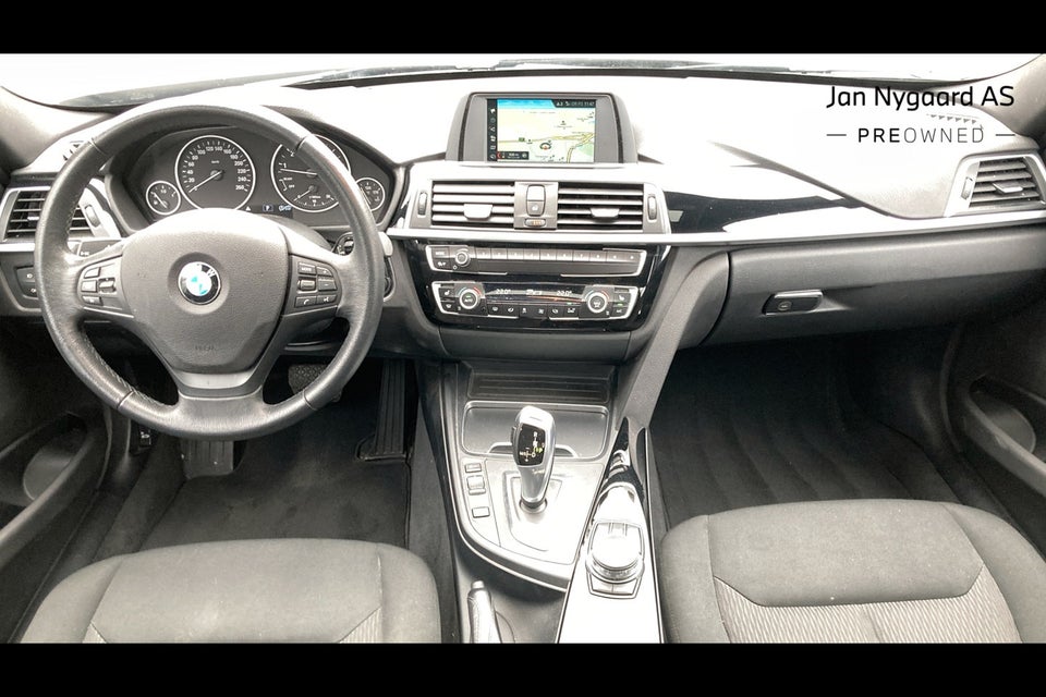 BMW 320i 2,0 Executive aut. 4d