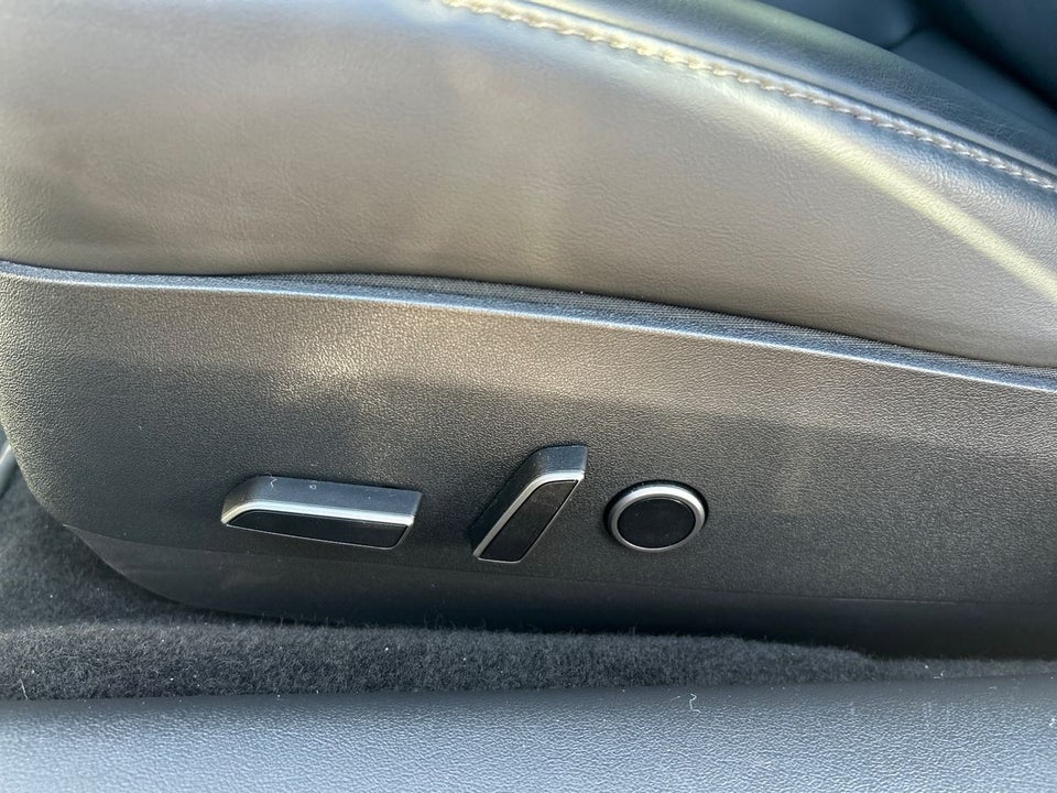 Tesla Model 3 RWD 4d