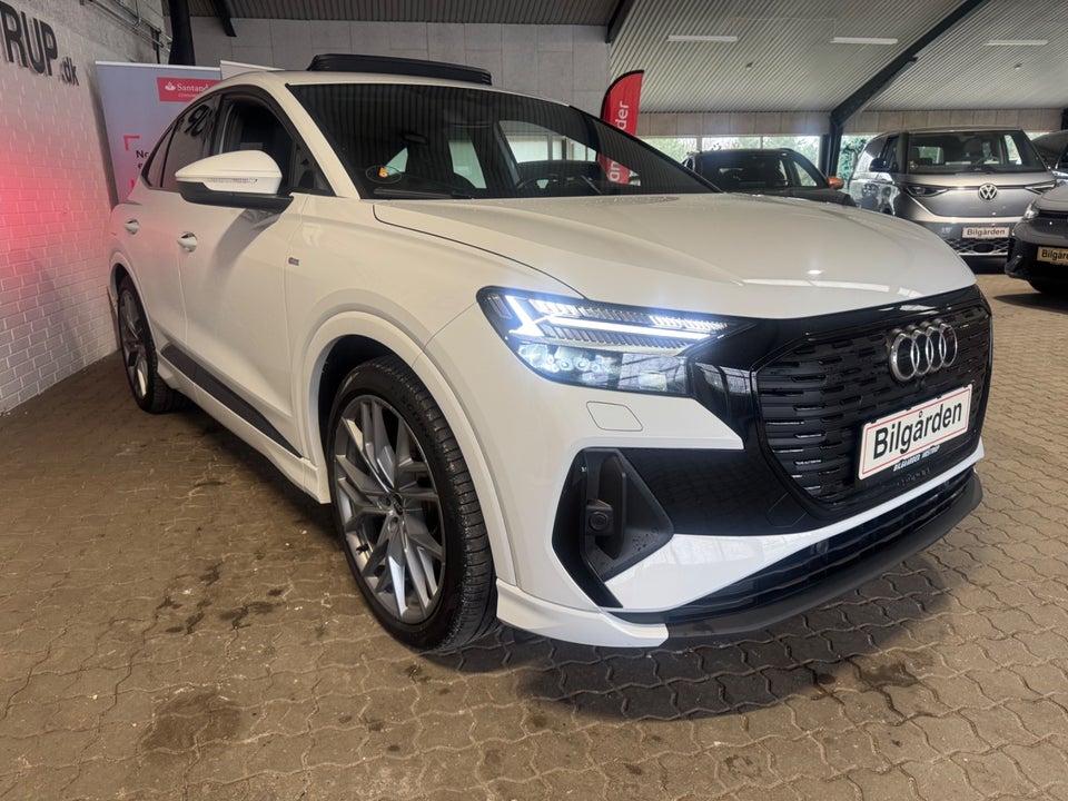 Audi Q4 e-tron 50 S-line Sportback quattro 5d
