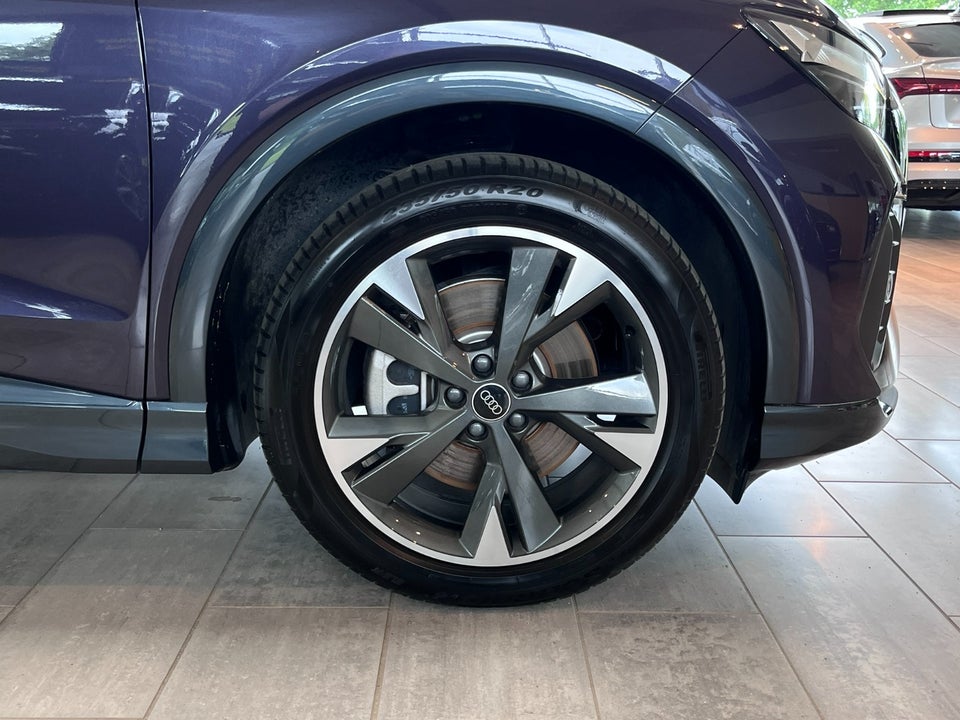Audi Q4 e-tron 45 Progress 5d