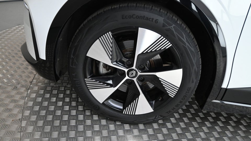 Renault Megane E-Tech 60 Equilibre 5d