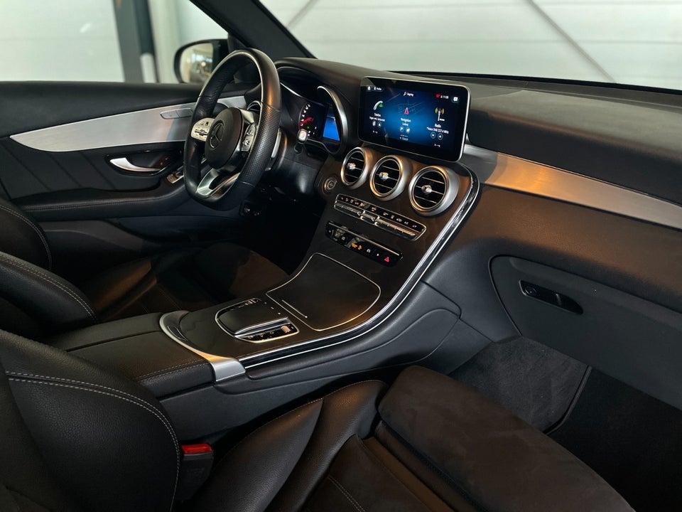Mercedes GLC300 e 2,0 AMG Line aut. 4Matic 5d