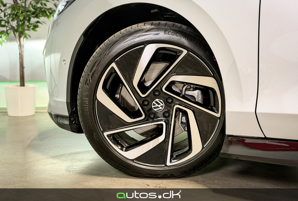 VW ID.7 86 Style S Tourer 5d