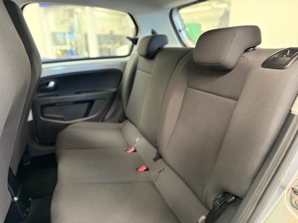 VW Up! 1,0 75 High Up! ASG 5d