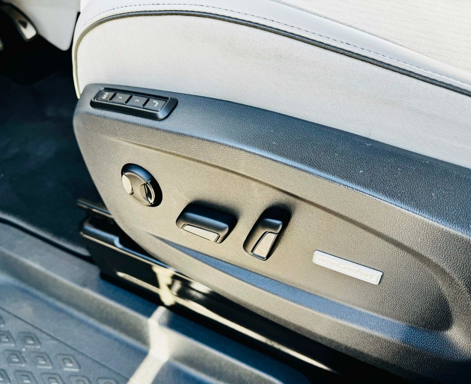 VW ID.Buzz 77 Style SWB 5d