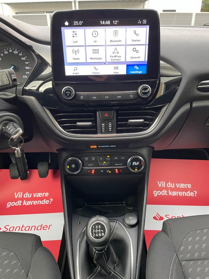 Ford Fiesta 1,0 EcoBoost mHEV Titanium 5d