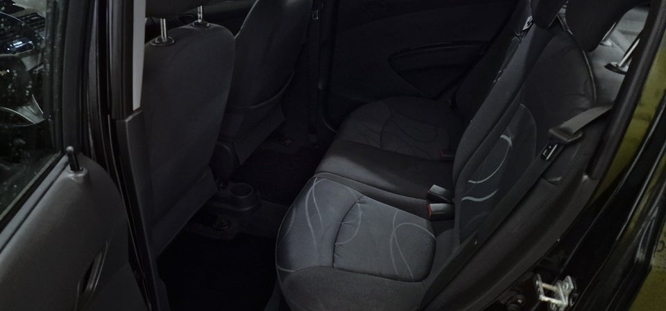 Chevrolet Spark 1,0 LS 5d