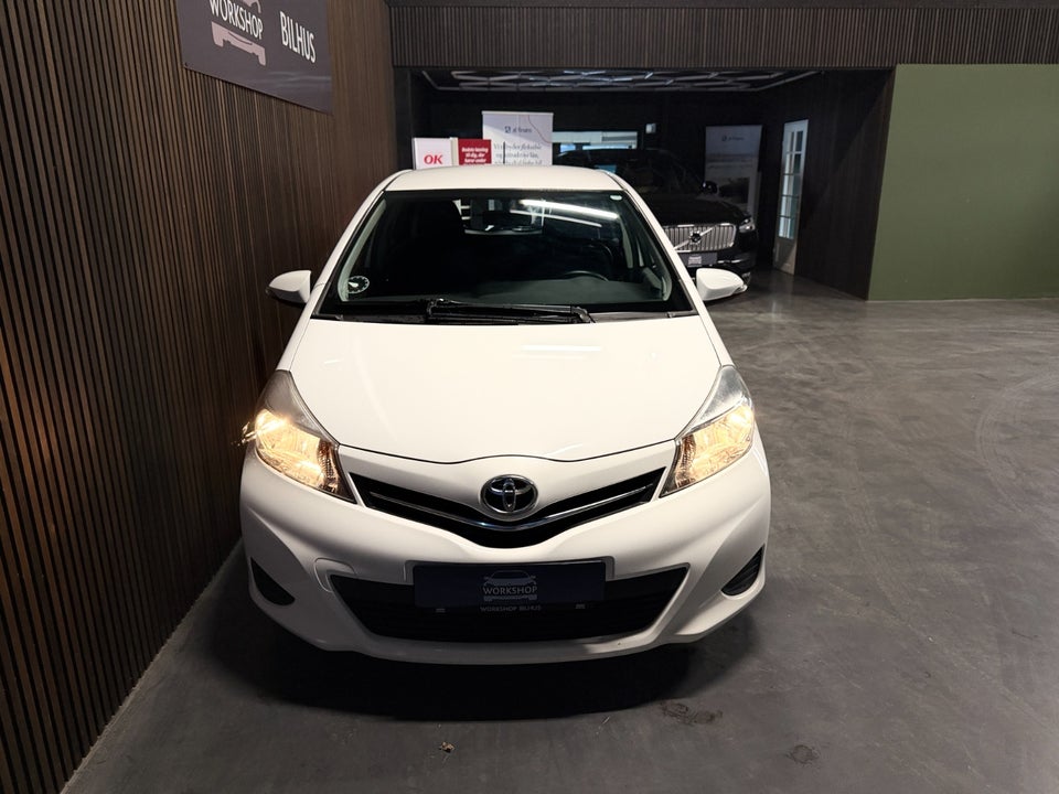 Toyota Yaris 1,4 D-4D T2 Van 5d
