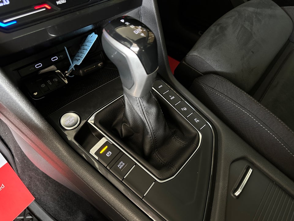 VW Tiguan 1,4 eHybrid Elegance DSG 5d