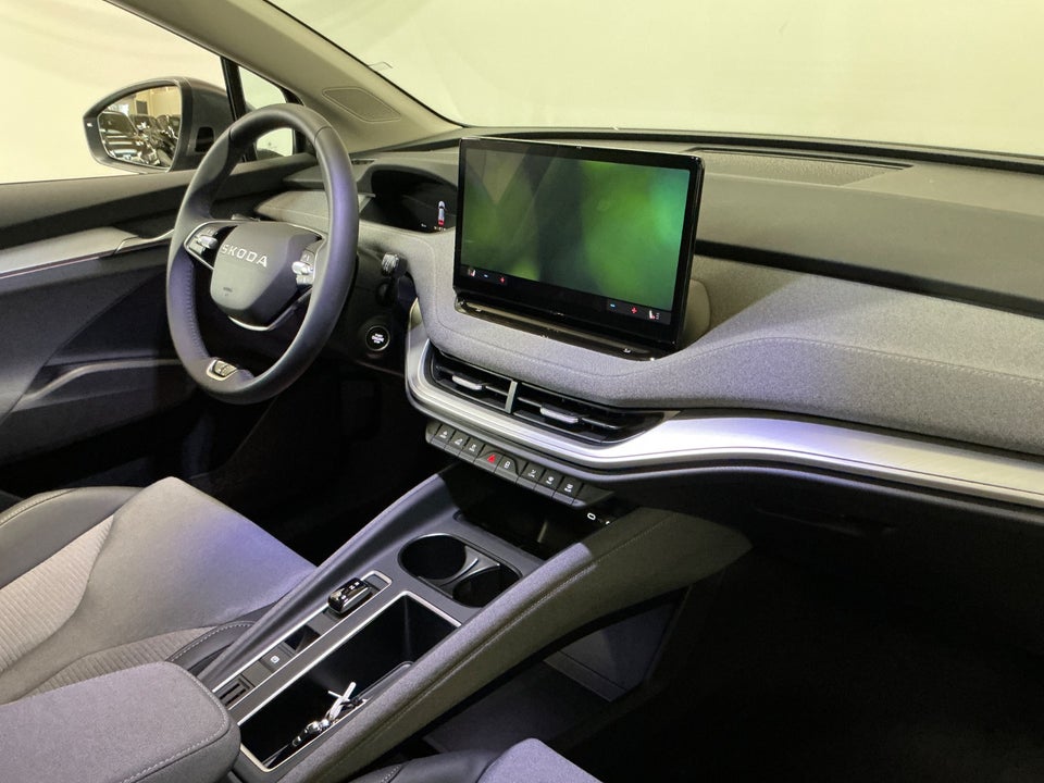 Skoda Enyaq 85 iV Loft 5d