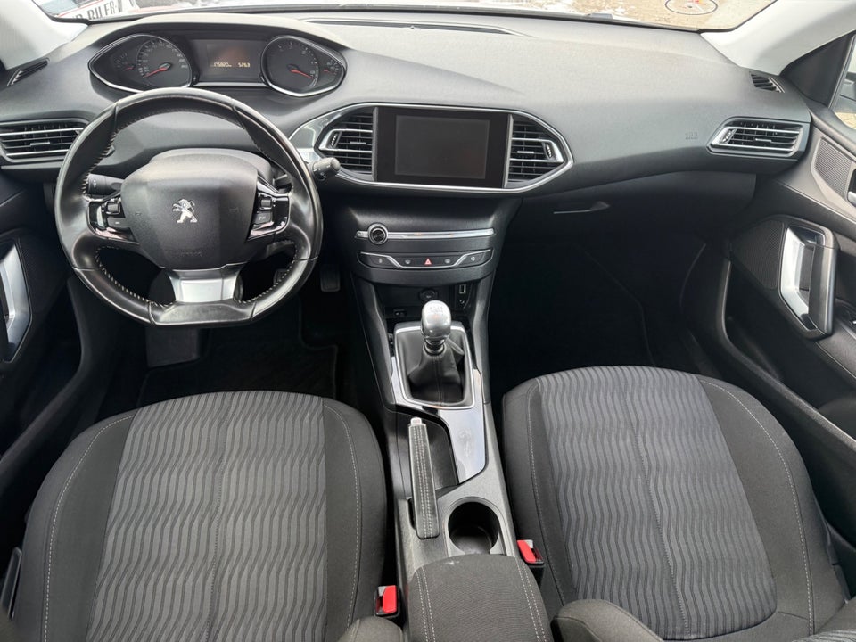 Peugeot 308 1,6 BlueHDi 120 Active SW 5d