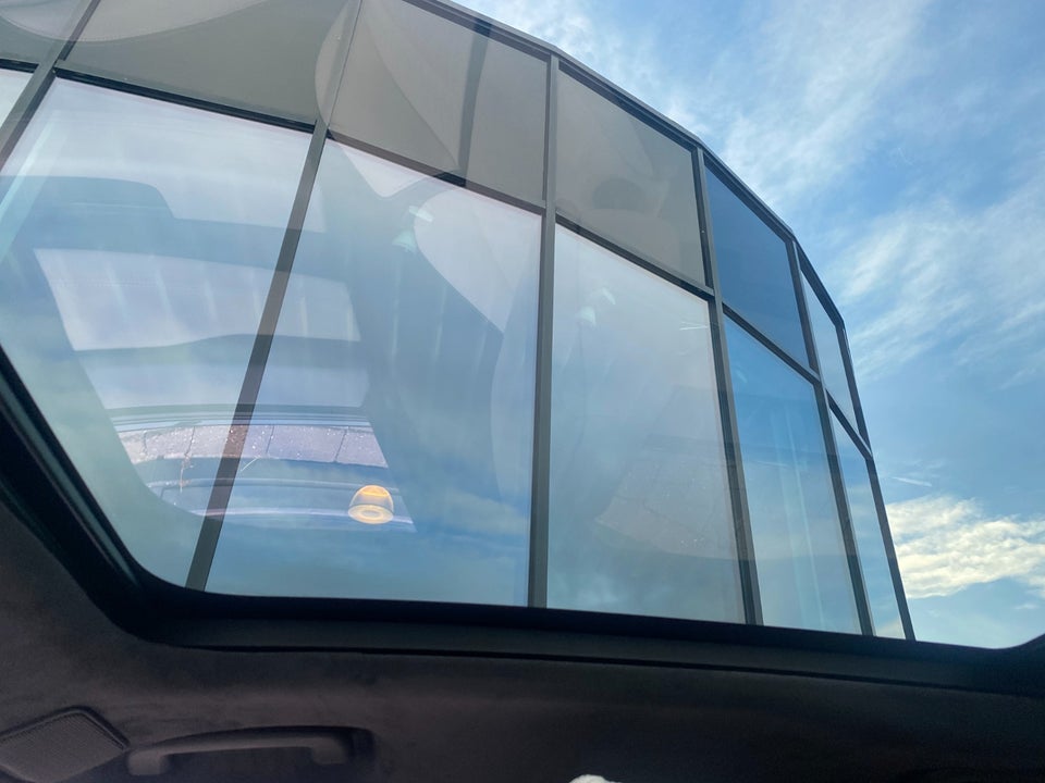 Land Rover Range Rover Velar 3,0 D300 R-Dynamic HSE aut. 5d