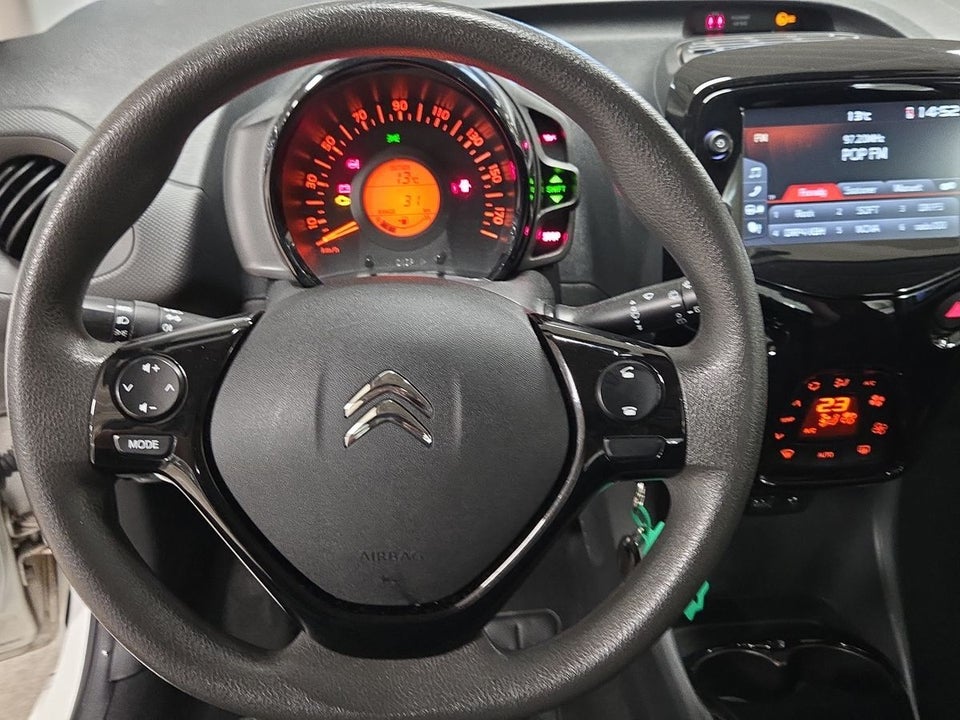 Citroën C1 1,0 VTi Shine 5d