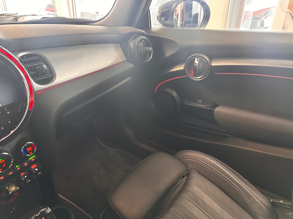 MINI Cooper SE Yours Trim 3d